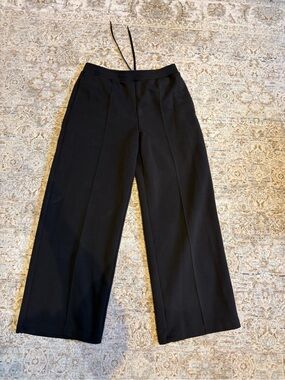 Uniqlo Black Sweat Straight Pants